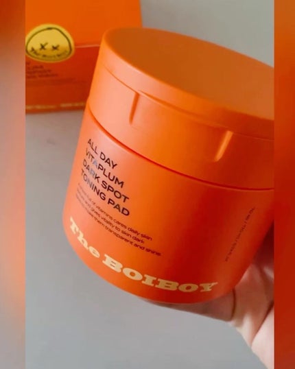 オールデイビタプラムスポットトーニングパッド/TheBOIBOY/トナーパッドの動画クチコミ4つ目