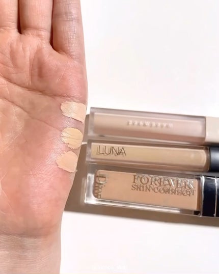 ディファイニングカバーコンシーラー/wakemake/リキッドコンシーラーを使ったクチコミ(6枚目)