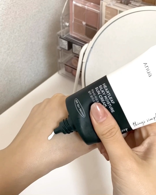ドクダミ シルキー モイスチャー サンクリーム/Anua/日焼け止めクリームの動画クチコミ4つ目