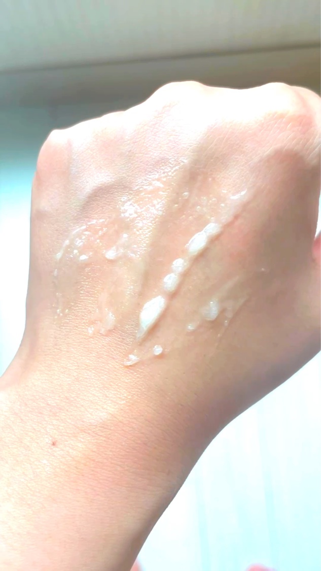 エスポア ウォータースプラッシュサンセラム/espoir/日焼け止めクリームを使ったクチコミ（3枚目）