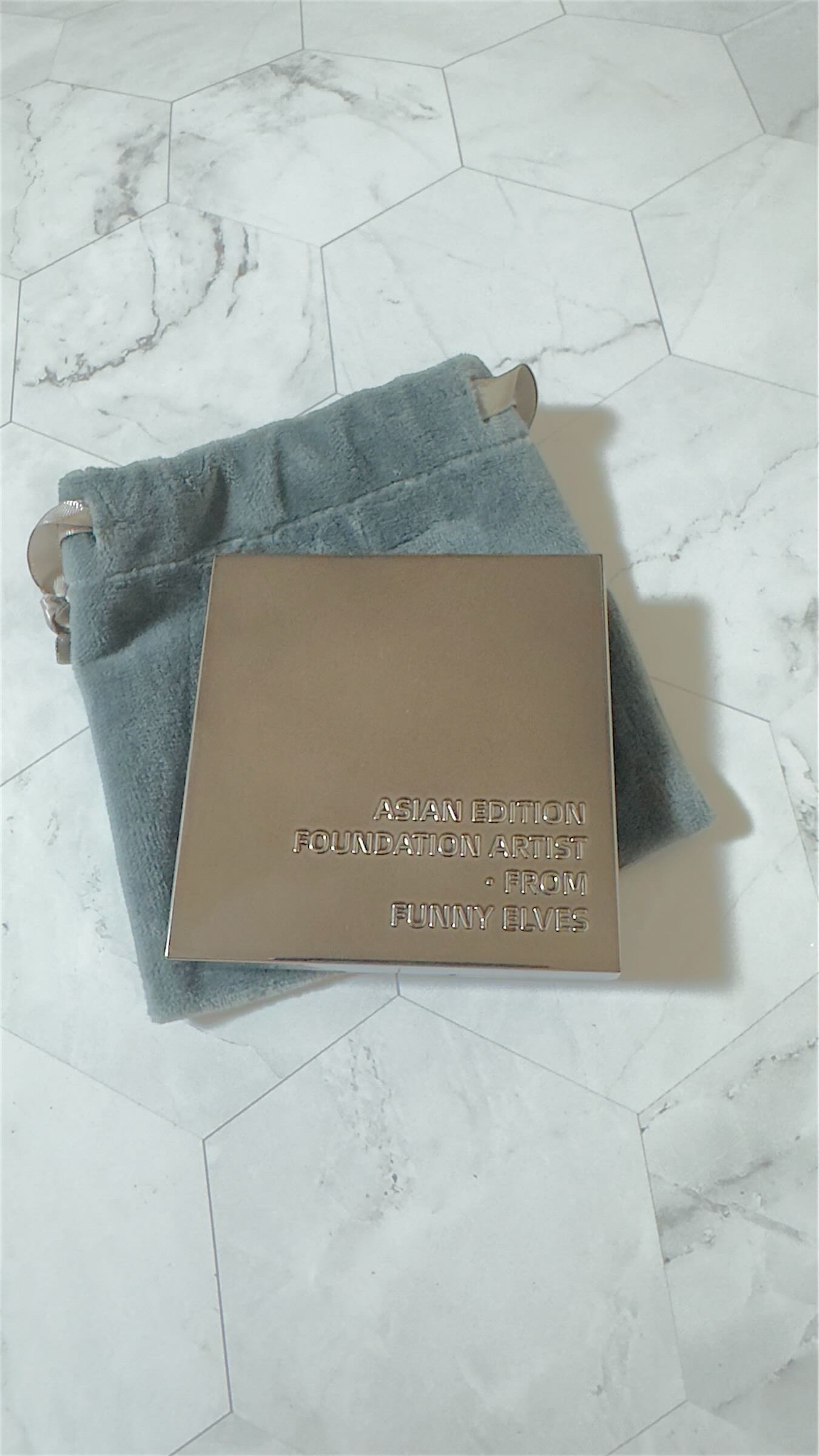 ソフトマットプレストパウダー/FUNNY ELVES方里/プレストパウダーの人気ショート動画