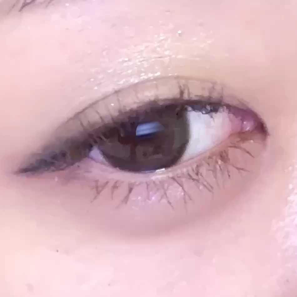 オンブル ４/CLARINS/アイシャドウパレットの動画クチコミ1つ目