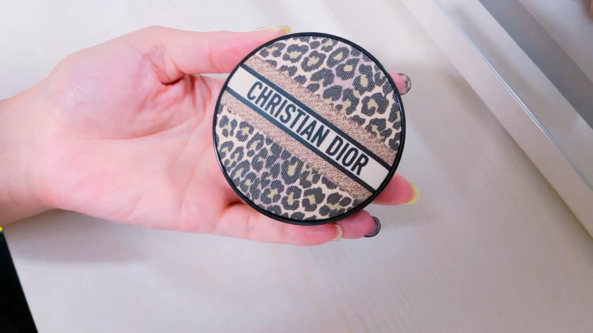 ディオールスキン フォーエヴァー グロウ クッション/Dior/クッションファンデーションの動画クチコミ1つ目