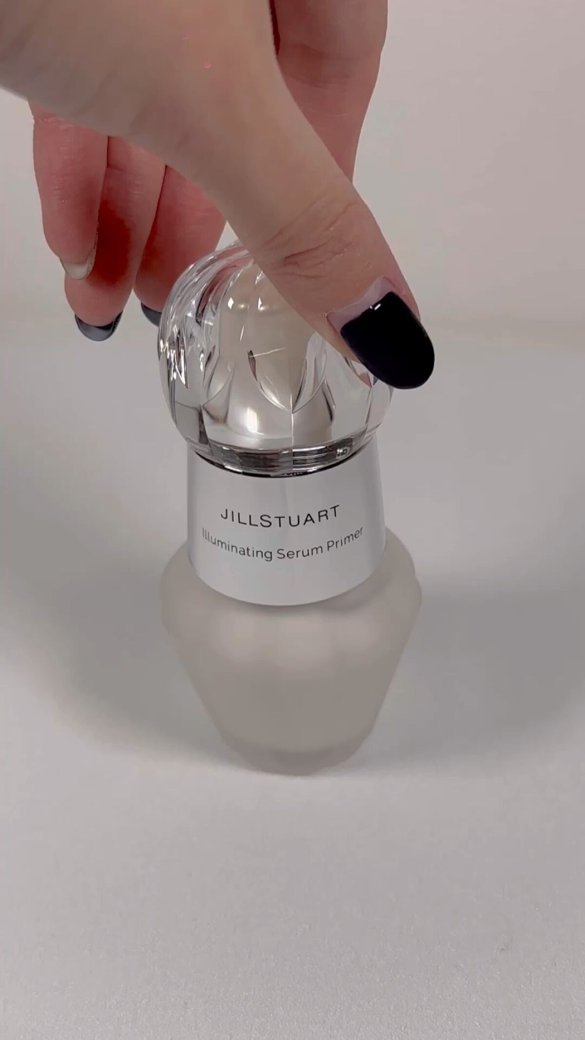 ジルスチュアート　イルミネイティング セラムプライマー/JILL STUART/化粧下地の人気ショート動画