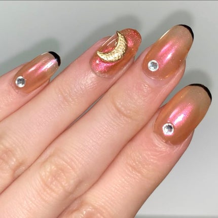 ジェルネイル(ライト対応)/セリア/ジェルネイルの人気ショート動画