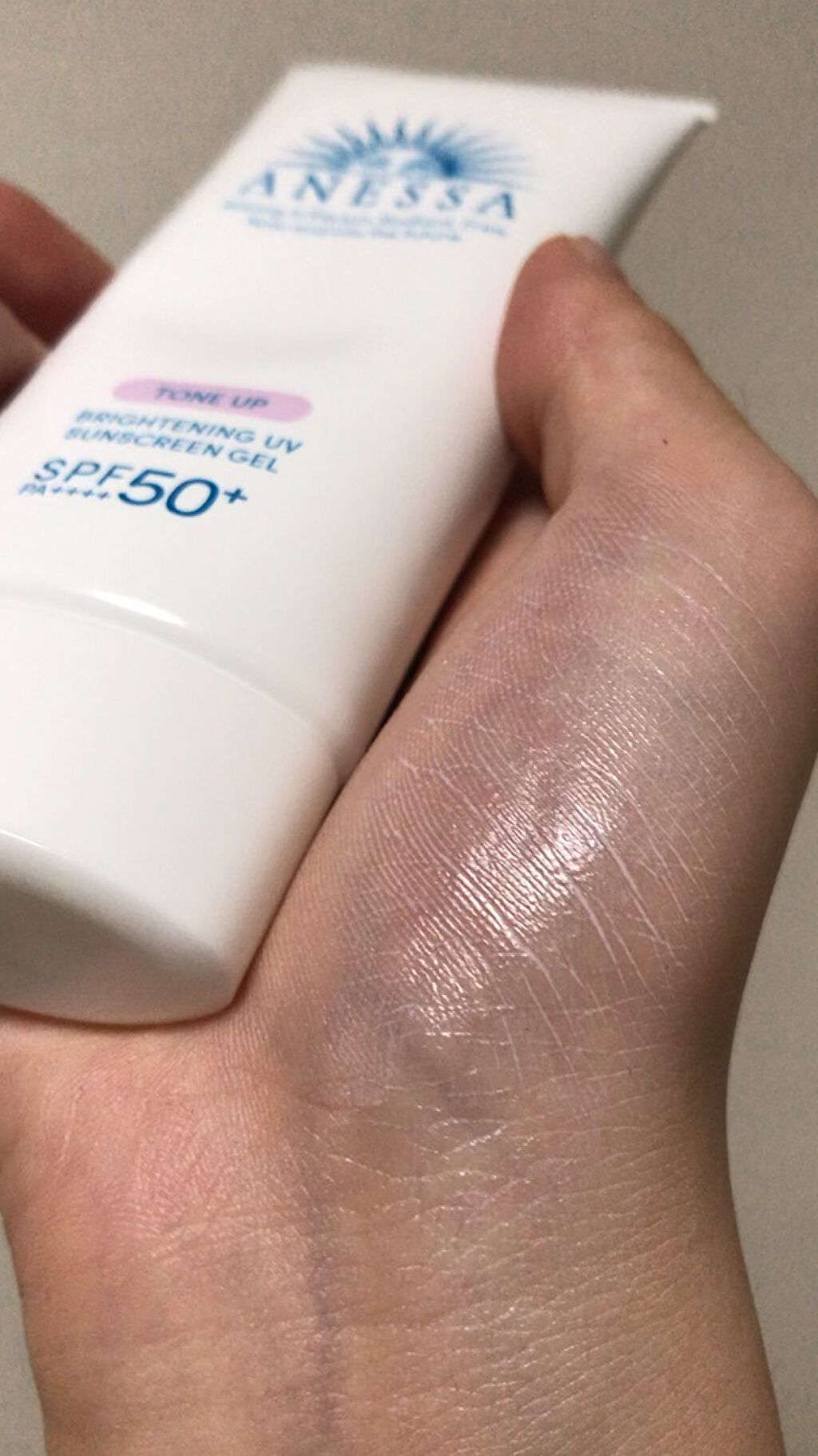 ブライトニングUV ジェル/アネッサ/化粧下地の人気ショート動画