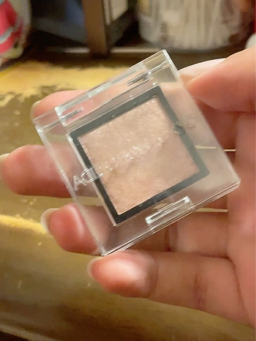 アディクション ザ アイシャドウ スパークル/ADDICTION/単色アイシャドウを使ったクチコミ（2枚目）