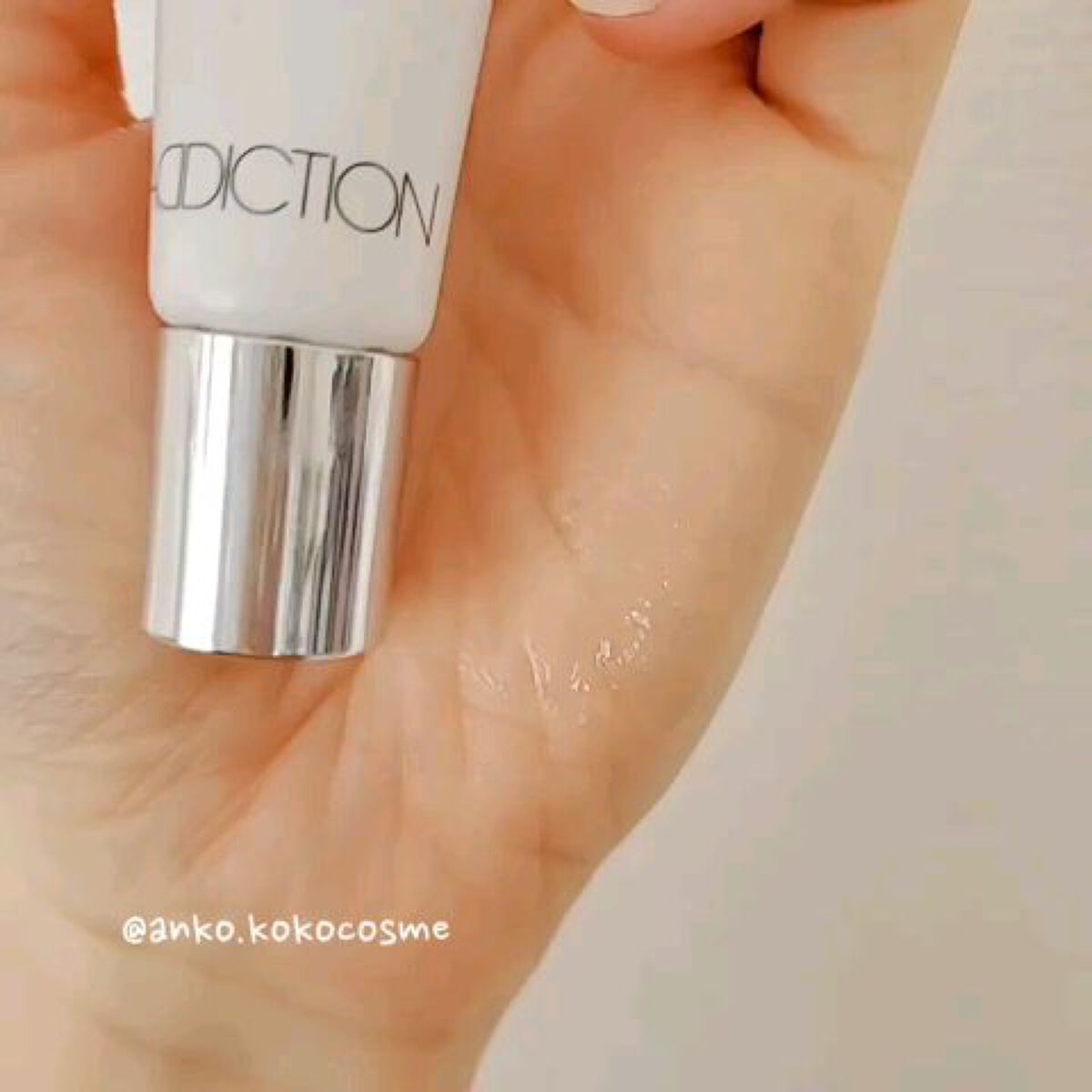 リッププロテクター ＋ エッセンス/ADDICTION/リップ美容液の動画クチコミ2つ目