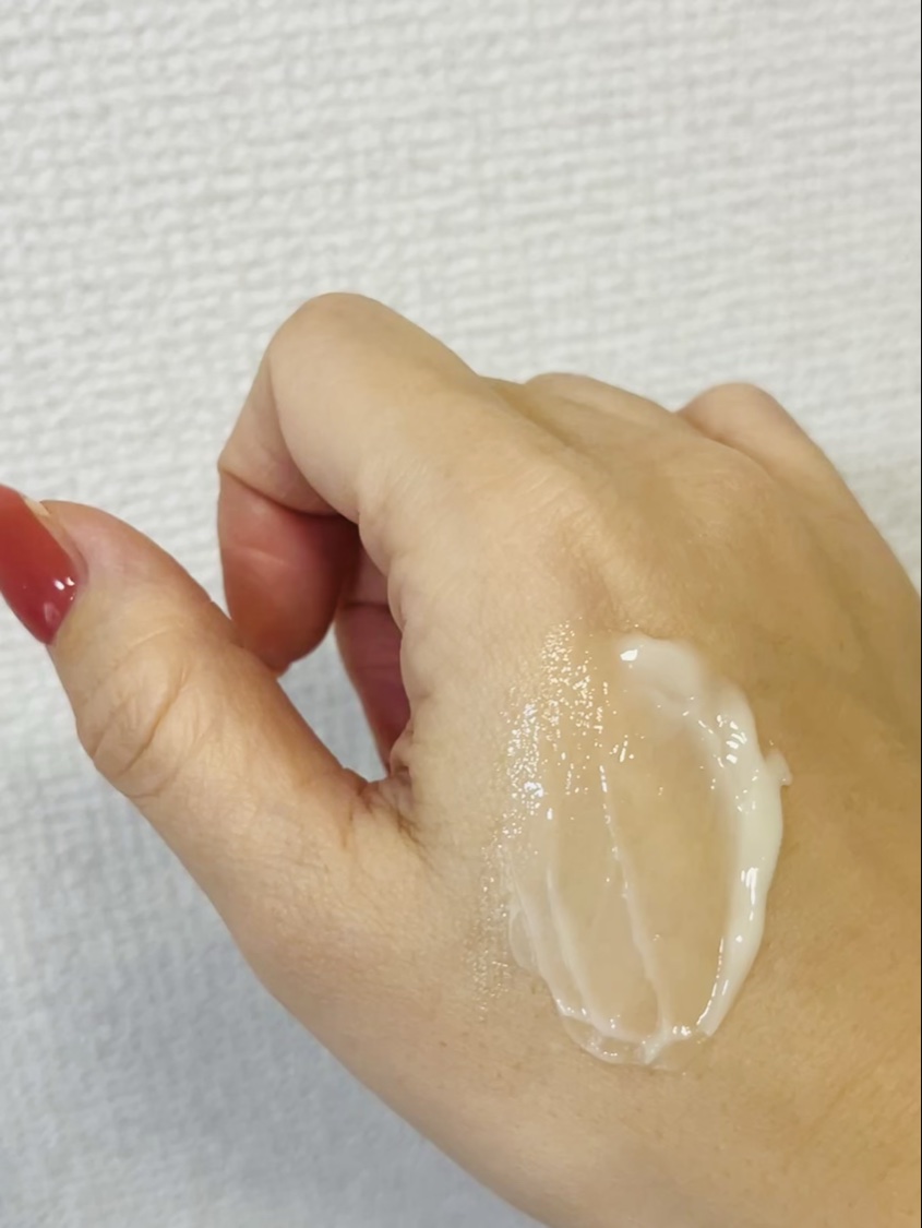 5番 白玉グルタチオンCメラゼロクリーム/numbuzin/フェイスクリームを使ったクチコミ（3枚目）