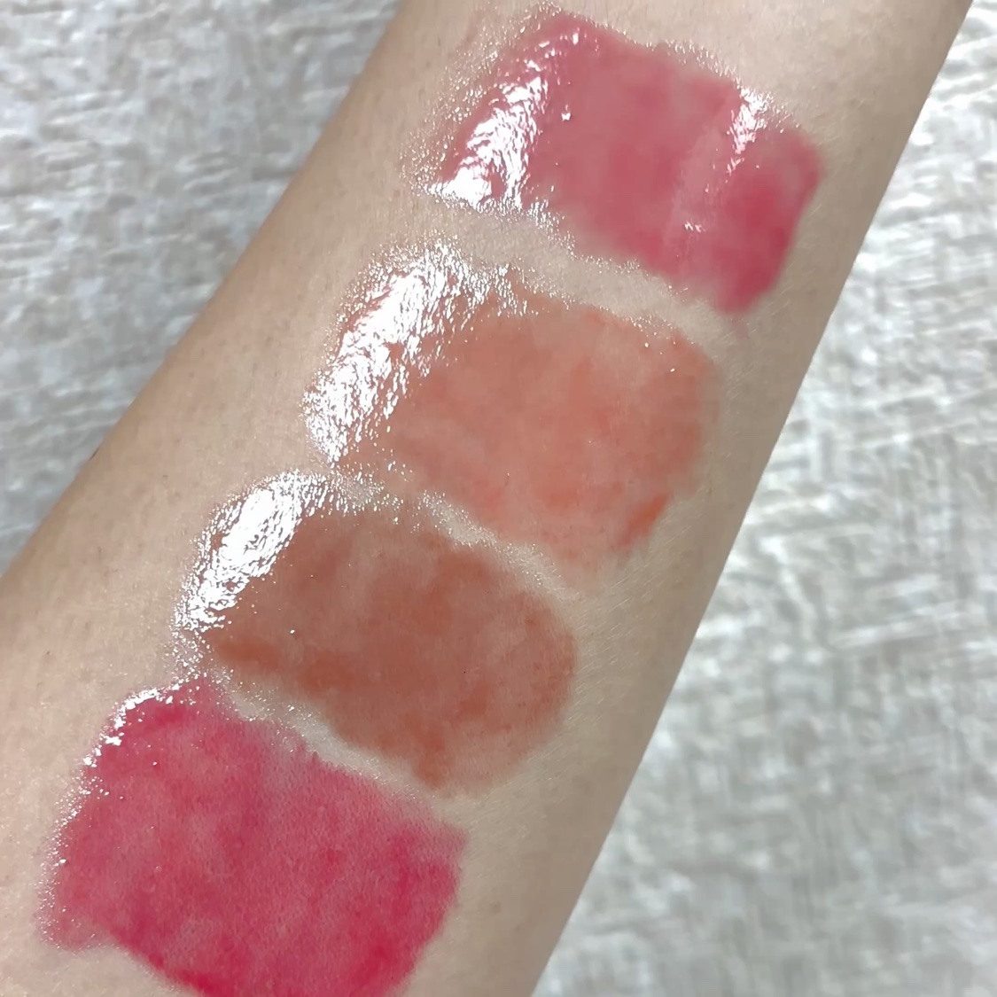 クリッククリック ラバリップ/Lipit./口紅の動画クチコミ5つ目