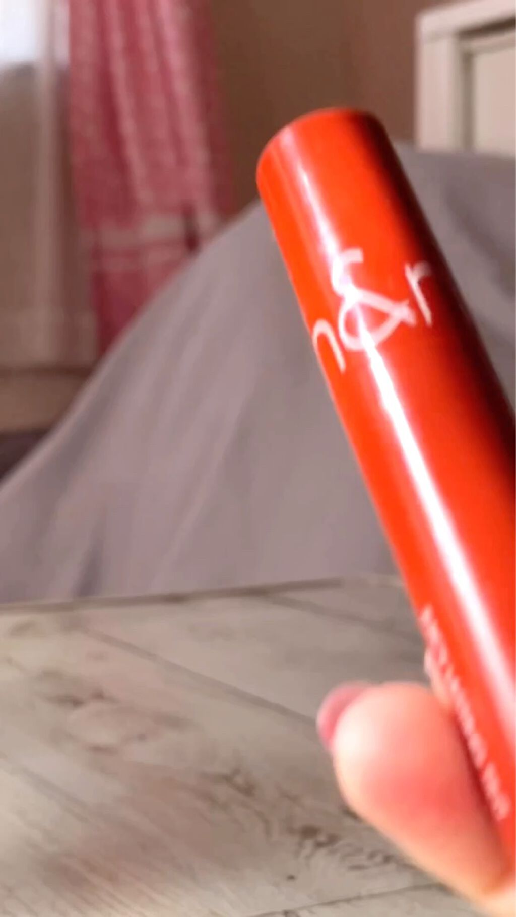 ジューシーラスティングティント/rom&nd/リップティントを使ったクチコミ（2枚目）