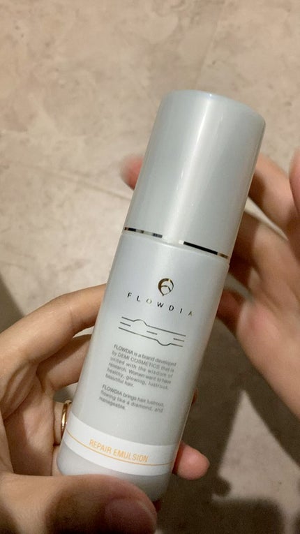 リペアエマルジョン/FLOWDIA/ヘアミルクの人気ショート動画