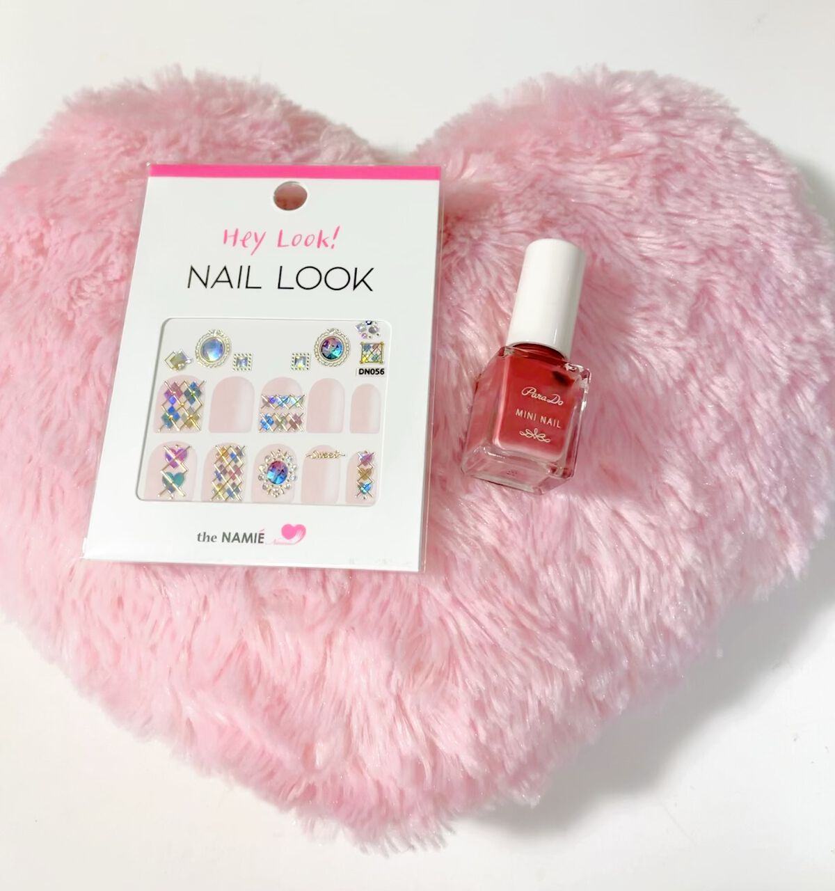 NAIL LOOK/the NAMIE nail art collection/ネイルシールの動画クチコミ1つ目