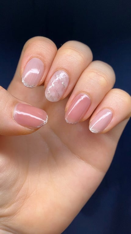 カラフルネイルズ/キャンメイク/マニキュアの人気ショート動画