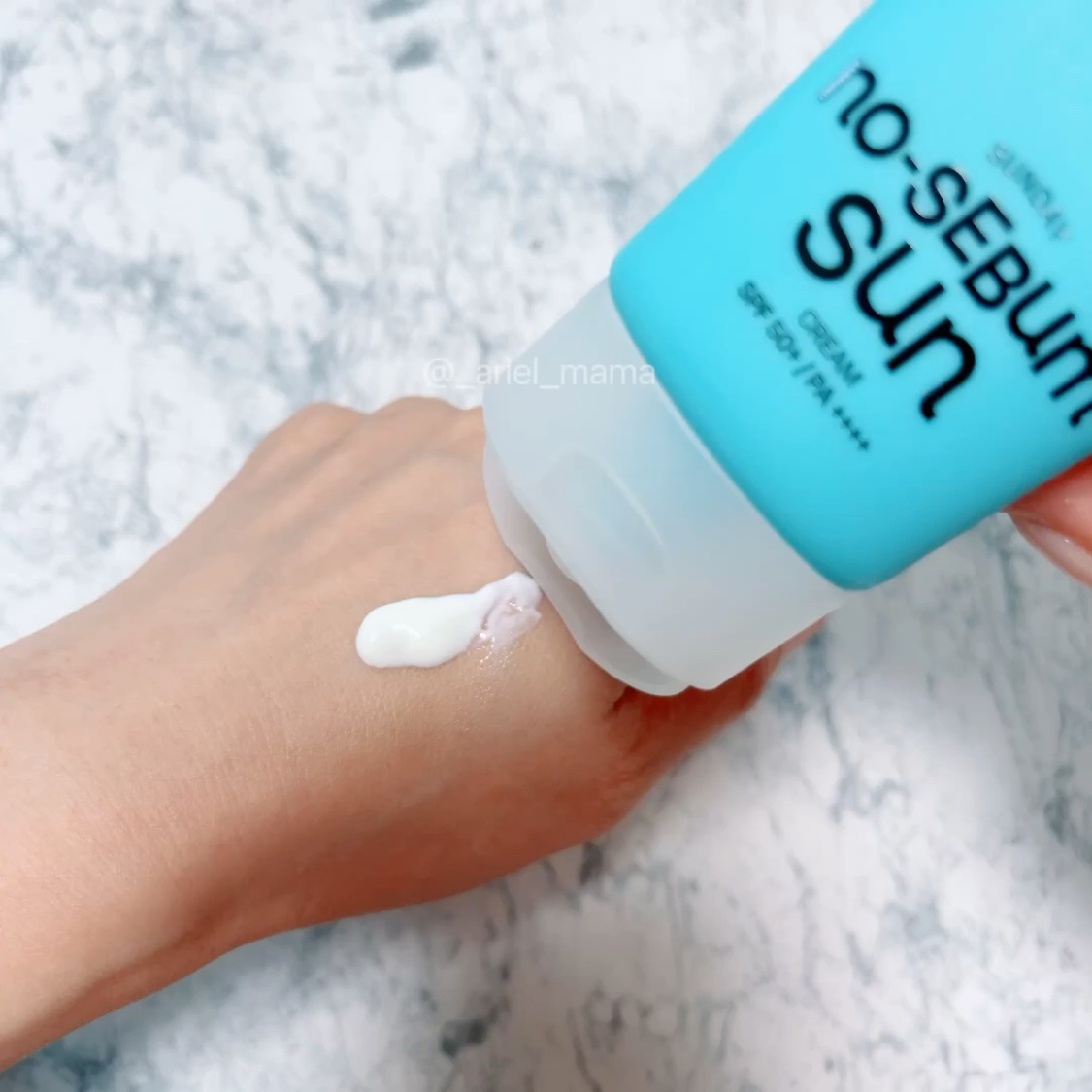 サンデー ノーセバム サンクリーム/EDIT.B/日焼け止めクリームを使ったクチコミ（2枚目）