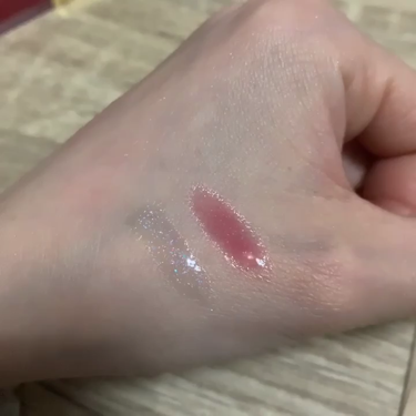 メスメリック グラスリップオイル/CHICCA/リップグロスを使ったクチコミ（2枚目）