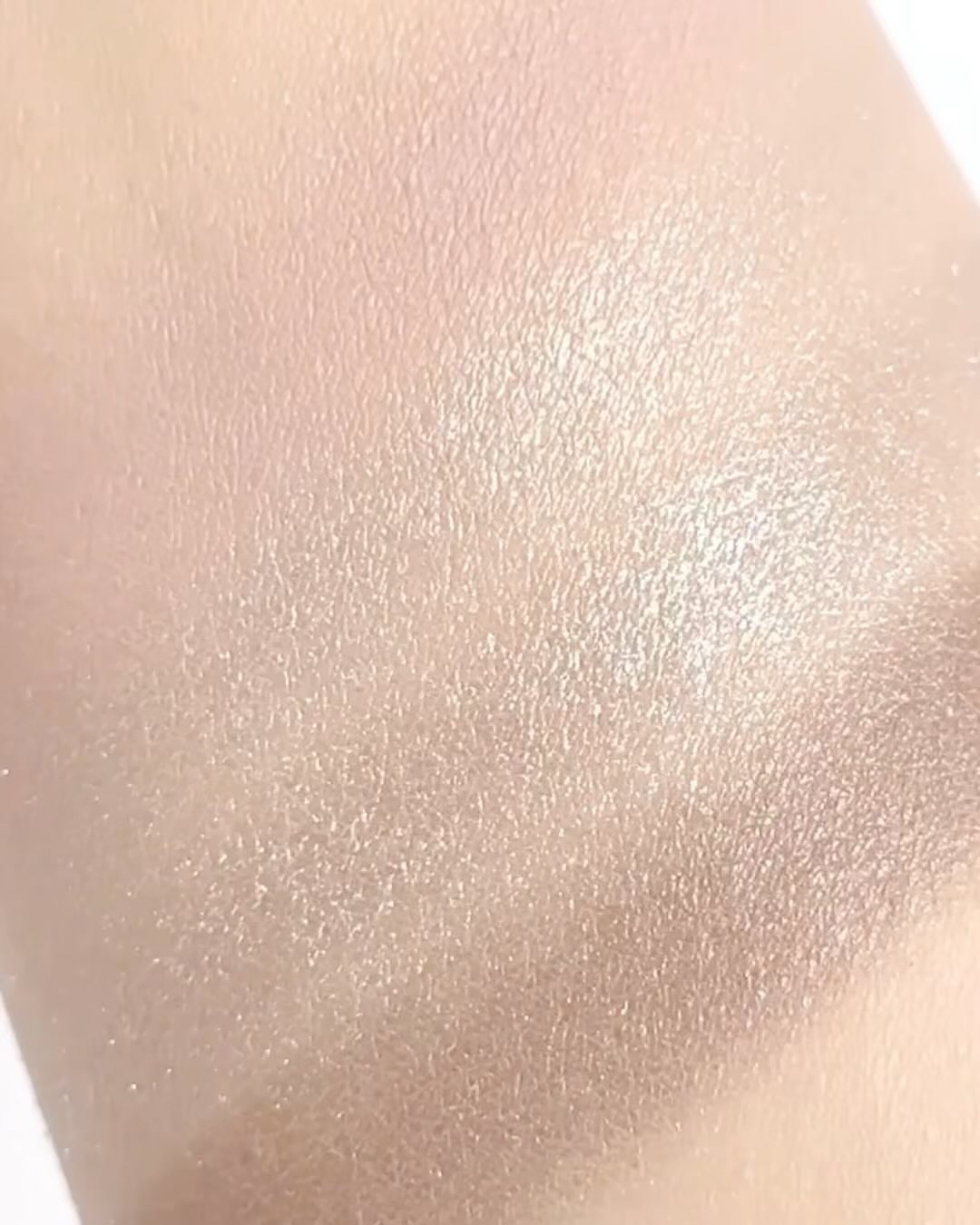 センシュアルヌードグロス｜HERA他、1商品を使った口コミ - 🖤 韓コス