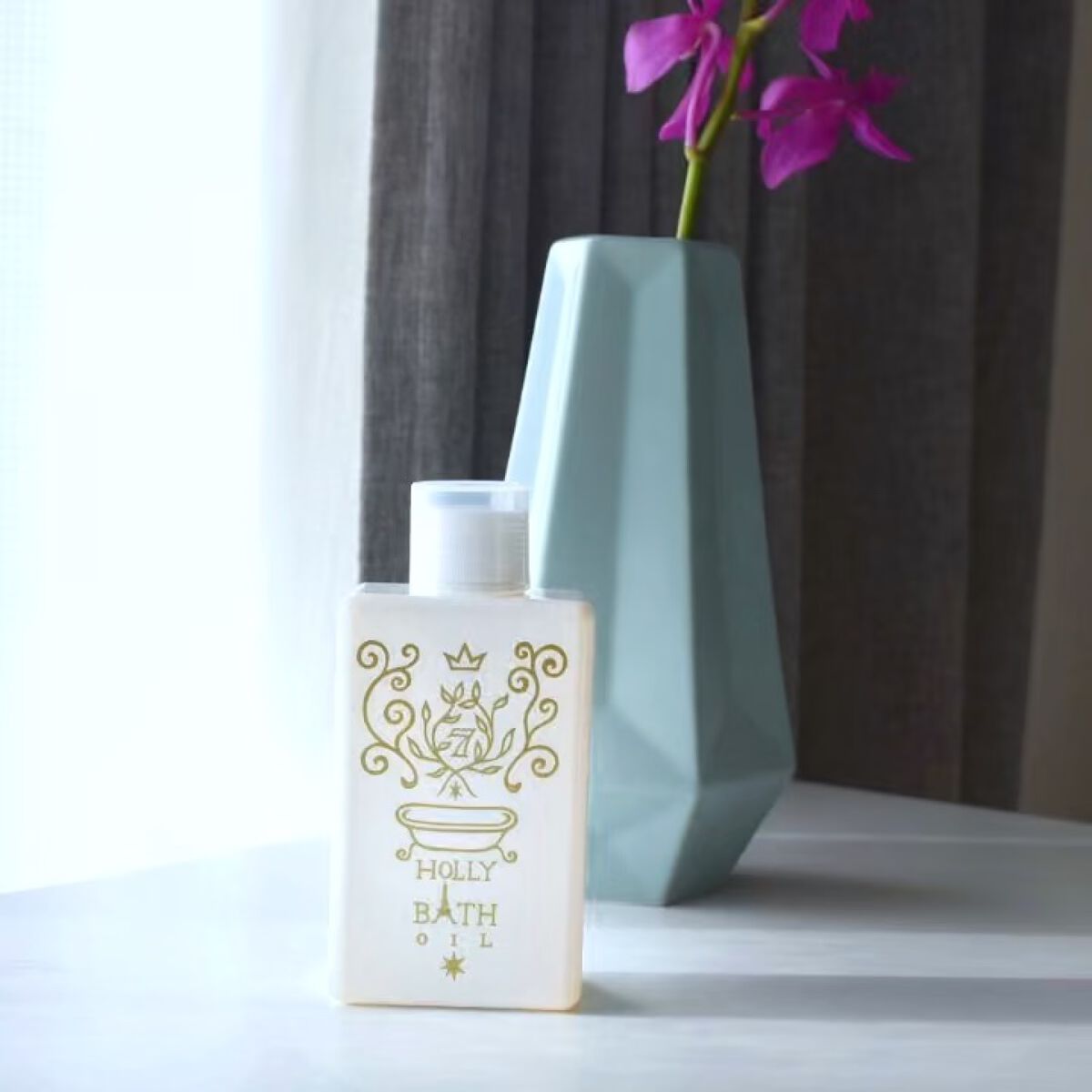 ホーリーバスオイル/セブンフロー/ボディオイルの動画クチコミ1つ目