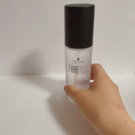 ファイバープレックス ボンドオイル/シュワルツコフ プロフェッショナル/ヘアオイルを使ったクチコミ(3枚目)