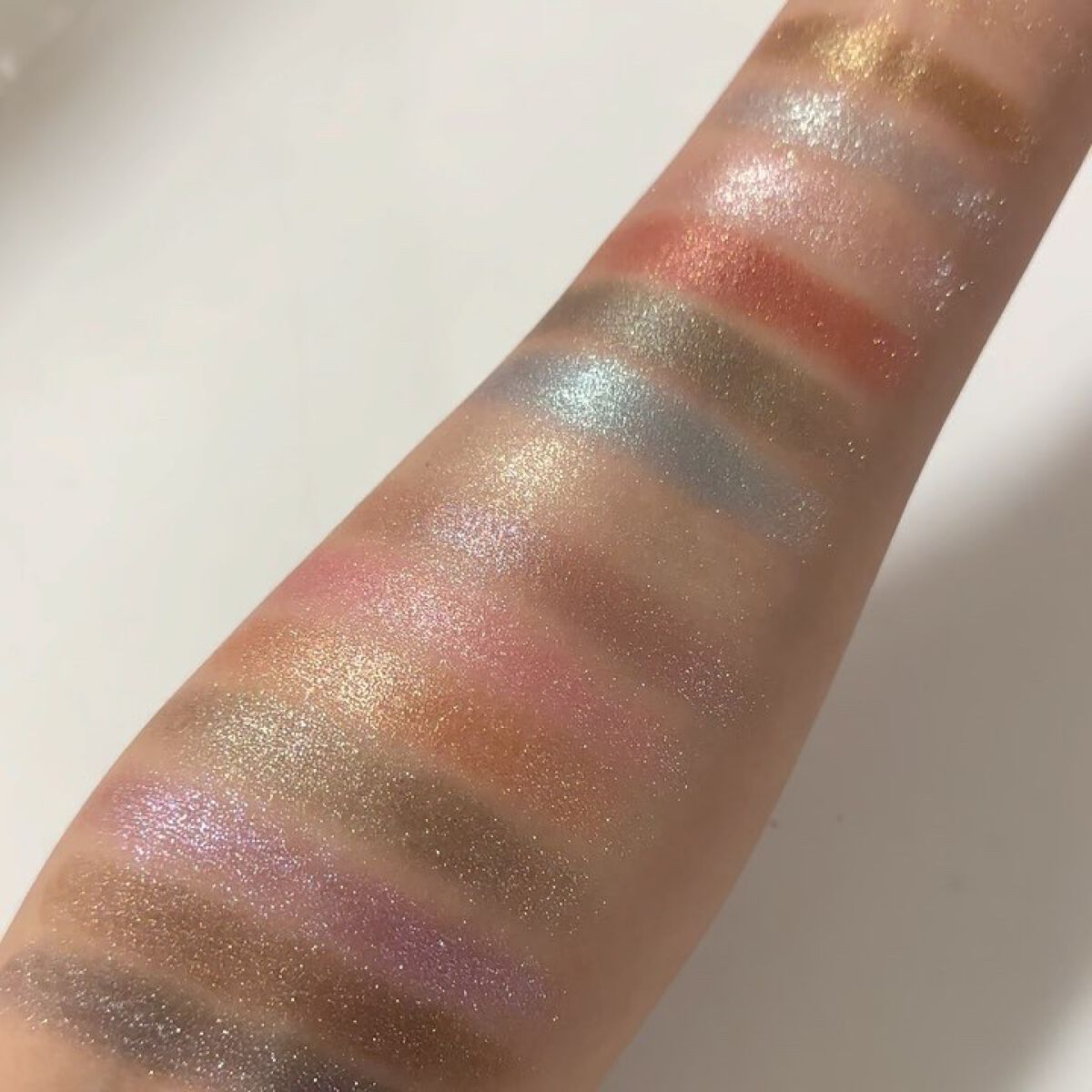 セルフィーフィックスピグメント/Witch's Pouch/単色アイシャドウの動画クチコミ3つ目