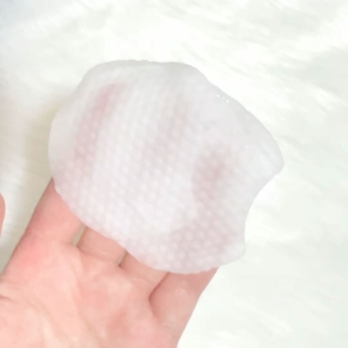 キメケア カバノアナタケバイオーム毛穴パッド/efilow/トナーパッドの動画クチコミ4つ目