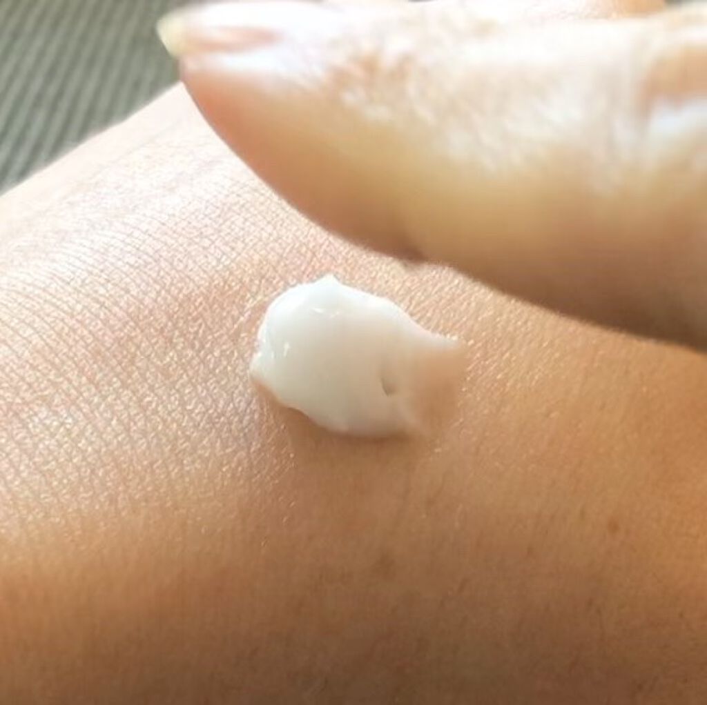 エクストリームシカクリーム/Bonajour/フェイスクリームの動画クチコミ2つ目