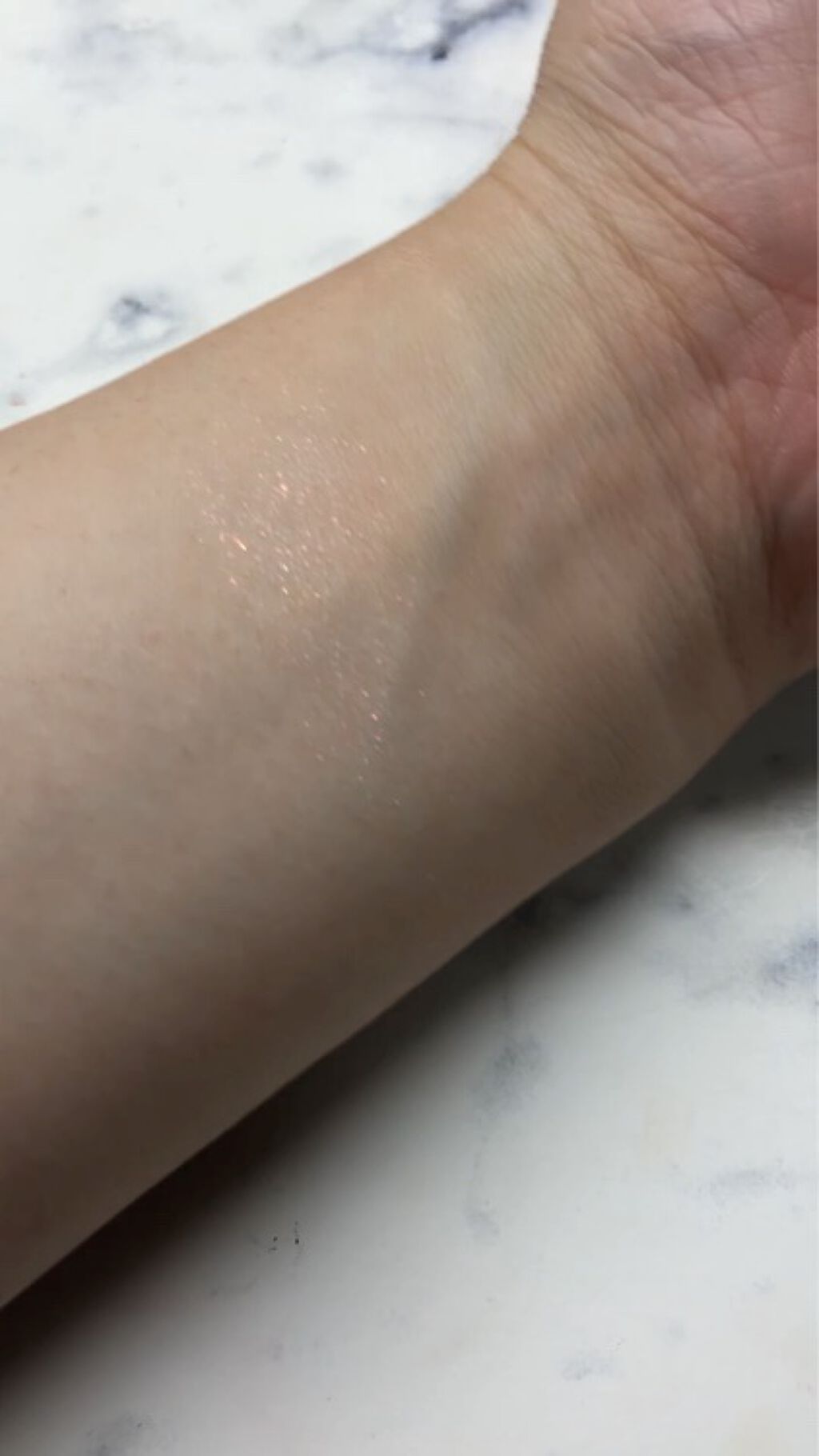 ジューシーパン　ジェリービーム　ハイライター/A’pieu/ジェル・クリームチークの動画クチコミ3つ目