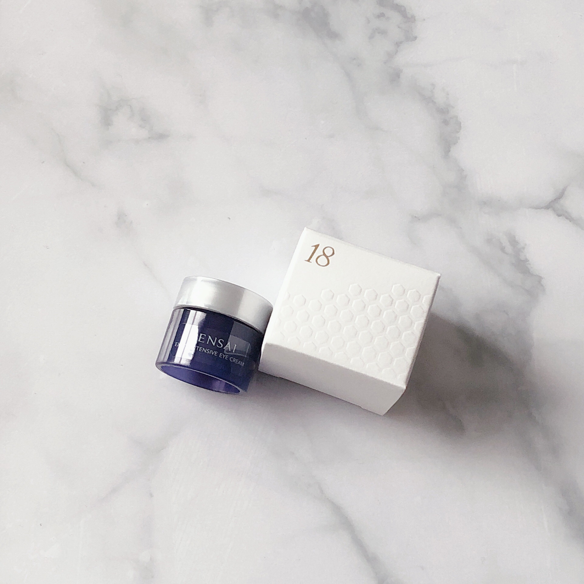 センサイ CP エクストラ インテンシブ アイ クリーム s/SENSAI/アイケア・アイクリームの動画クチコミ1つ目