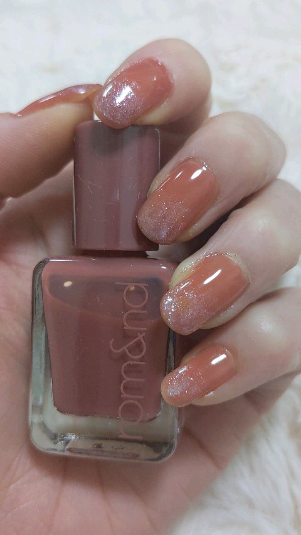 ムードペブルネイル/rom&nd/マニキュアの人気ショート動画