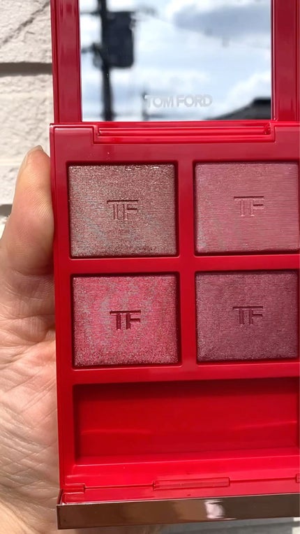 アイ カラー クォード/TOM FORD BEAUTY/アイシャドウパレットの人気ショート動画