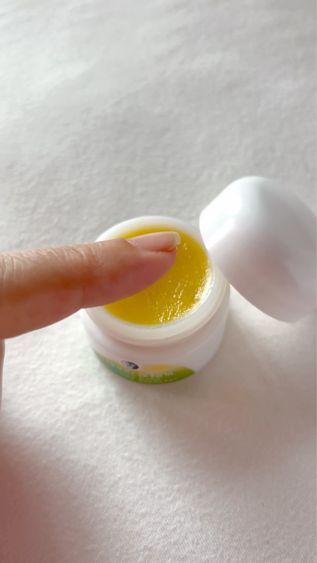 ネイルバルサム/マルティナ オーガニックスキンケア/ハンドクリームの動画クチコミ1つ目