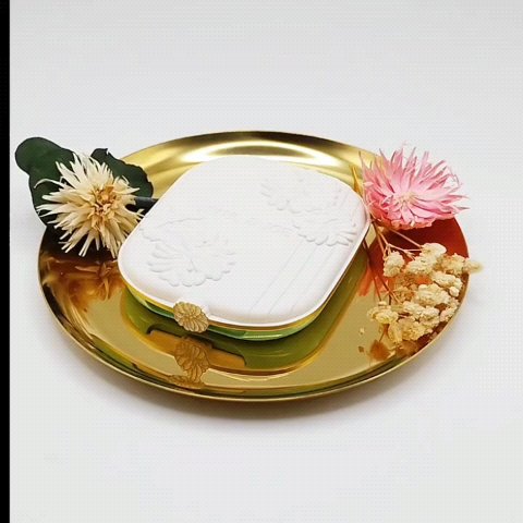 ポール ＆ ジョー アイデザイン パレット/PAUL & JOE BEAUTE/アイシャドウパレットの動画クチコミ1つ目