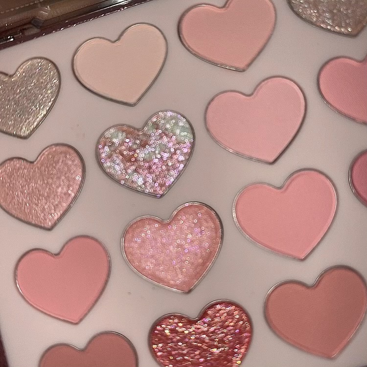 ムードシャドウパレット/dasique/アイシャドウパレットの人気ショート動画