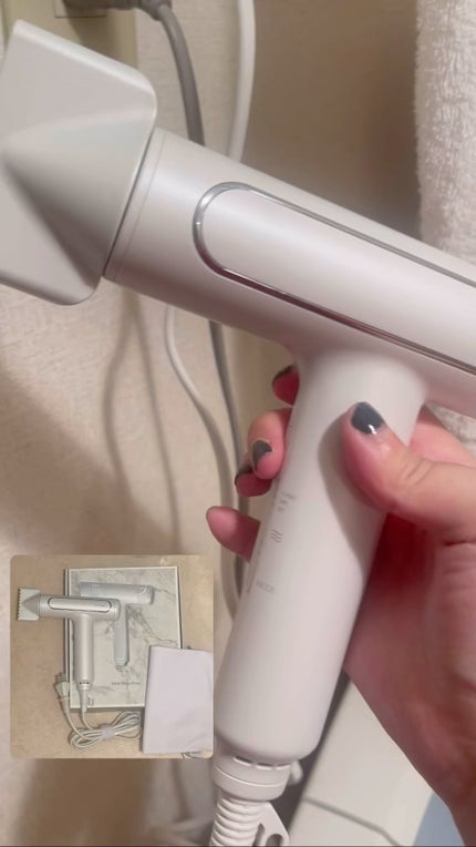 ツヤモイストドライヤー/FESTINO/ドライヤーの人気ショート動画