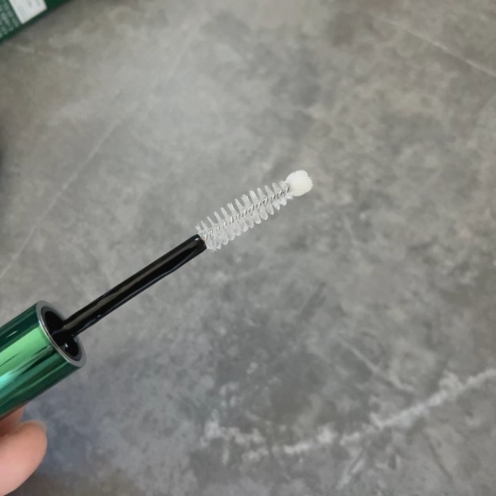 VT プロCICA フォーカシングアイラッシュセラムのクチコミ「.
VT COSMETICS
@vtcosmetics_japan 
プロシカフォーカシングア.....」（3枚目）