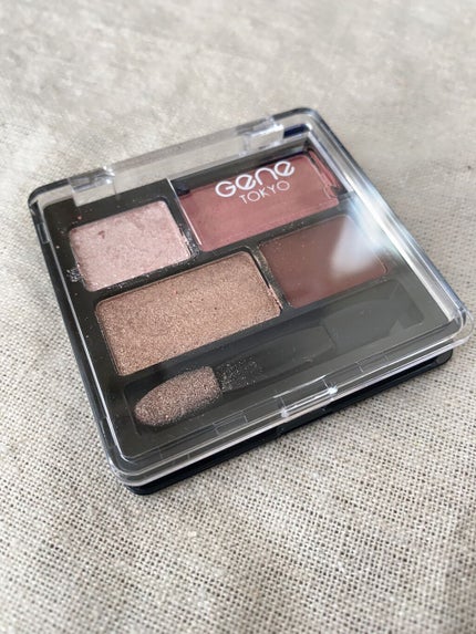 リラクシーアイシャドウ/GENE TOKYO/アイシャドウパレットの人気ショート動画