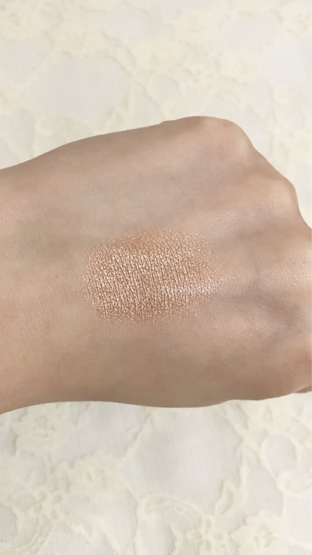 カラークイーン オイルシャドウ/ロレアル パリ/単色アイシャドウの動画クチコミ3つ目