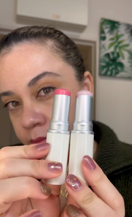 トゥルーディメンションラディアンスバーム/hince/スティックハイライトの人気ショート動画