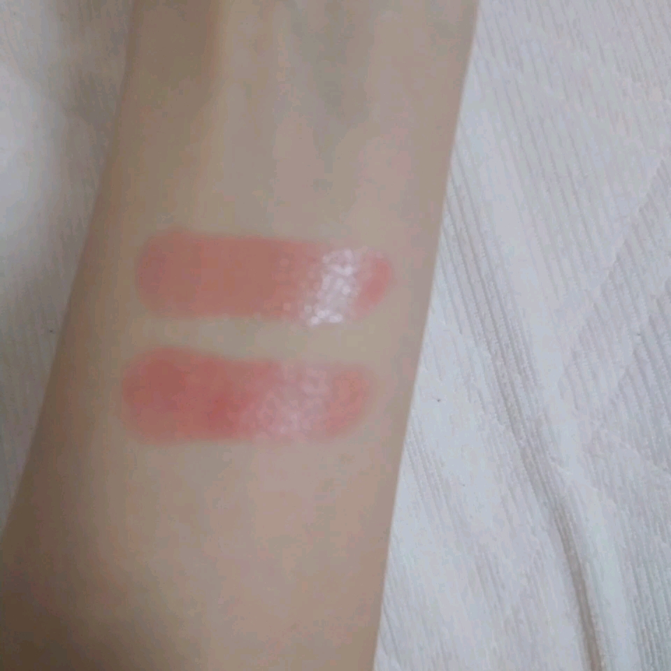 ルージュ ヴォリュプテ シャイン/YVES SAINT LAURENT BEAUTE/口紅を使ったクチコミ（3枚目）