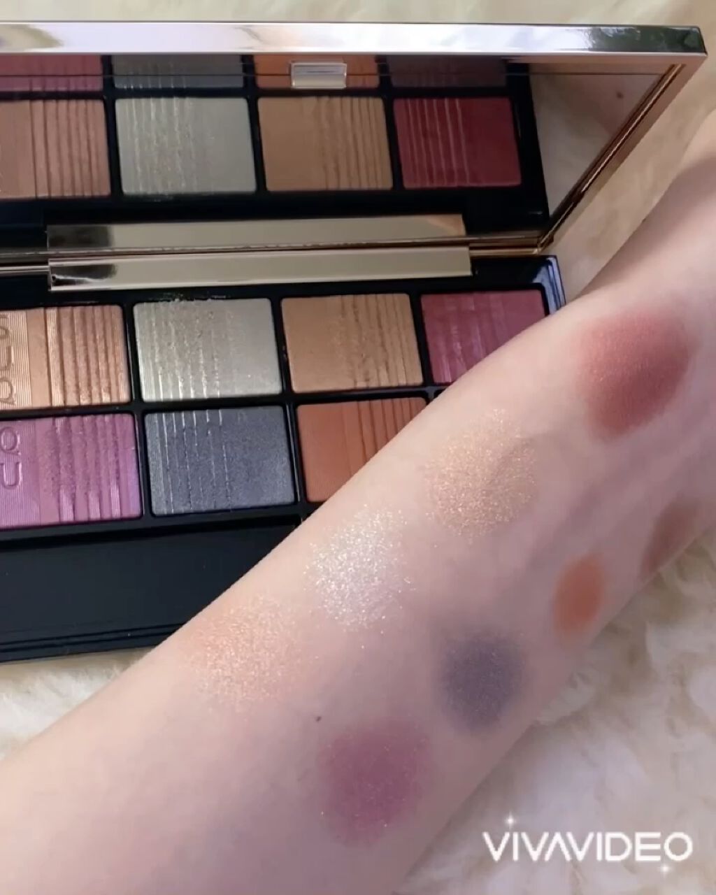 2020 ホリデー アイシャドウ コンパクト/SUQQU/アイシャドウパレットを使ったクチコミ（3枚目）