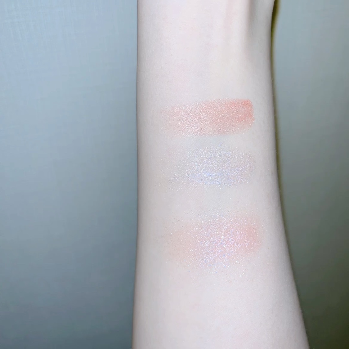 シャドーカスタマイズ/MAJOLICA MAJORCA/単色アイシャドウを使ったクチコミ（3枚目）