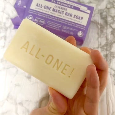 ドクターブロナー マジックソープバー ラベンダーのクチコミ「◼️ドクターブロナー
( @drbronner.japan )
#マジックソープバー 
140.....」（2枚目）