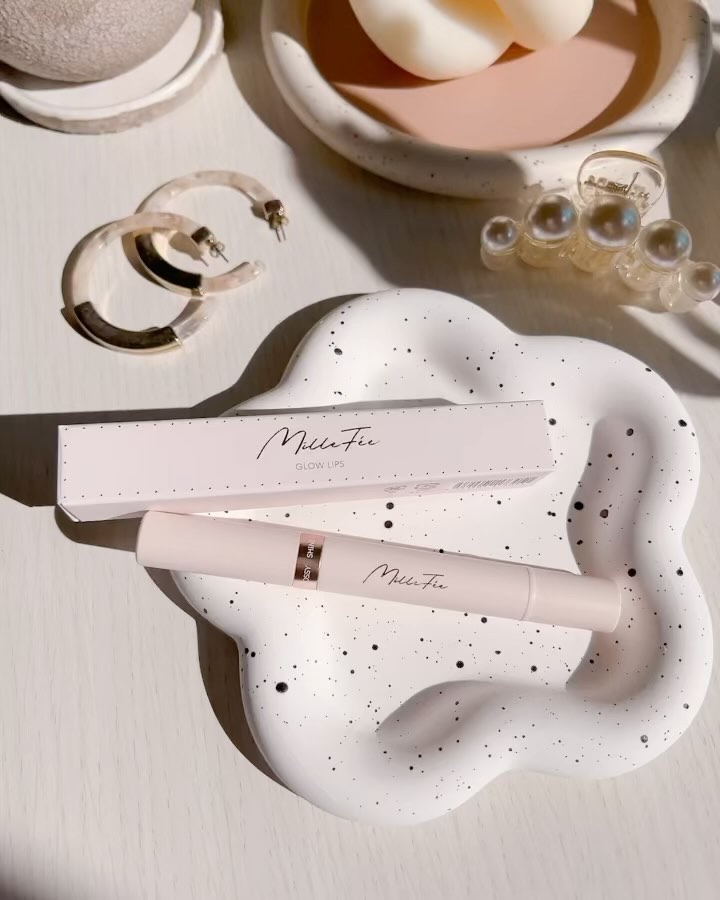 グロウリップス/MilleFée/口紅の動画クチコミ1つ目