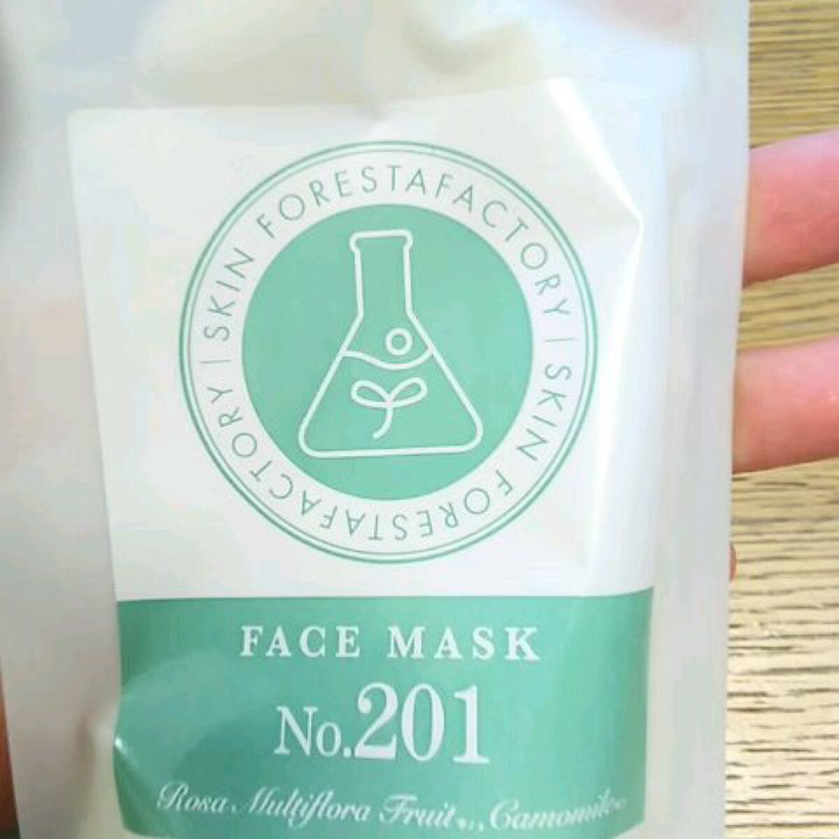 FACE MASK No.201/SKIN FORESTA FACTORY/フェイスクリームを使ったクチコミ（2枚目）