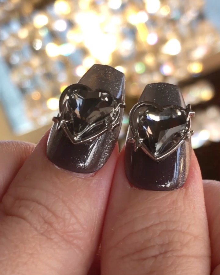 ネイルチップ(シールタイプ)/FINGER SUIT/ネイルチップ・パーツの動画クチコミ3つ目