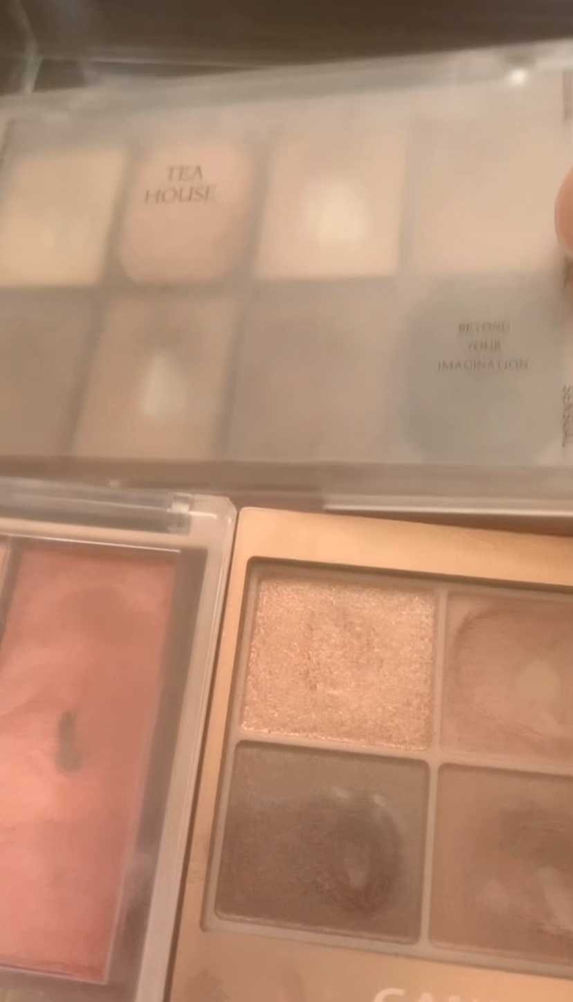 ファイナルシャドウパレット4/BBIA/アイシャドウパレットの人気ショート動画