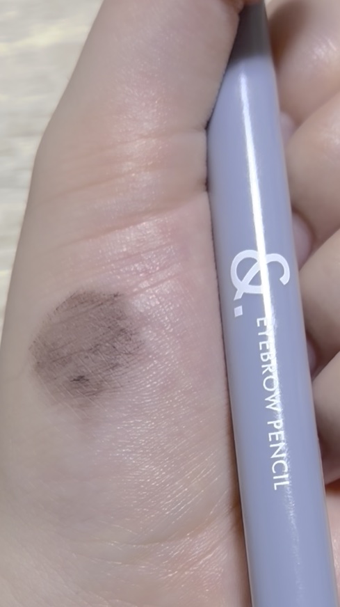 ＆.アイブロウペンシル太芯/DAISO/アイブロウペンシルの動画クチコミ1つ目