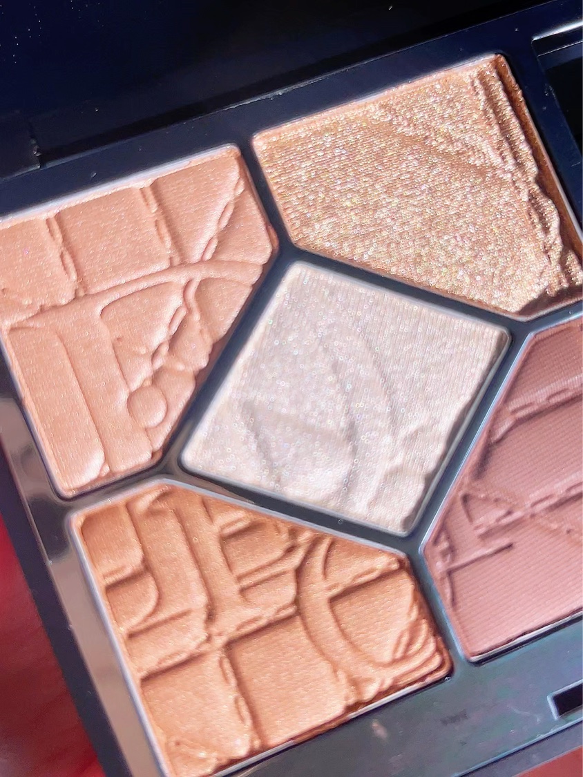 ディオールショウ サンク クルール/Dior/アイシャドウを使ったクチコミ（3枚目）