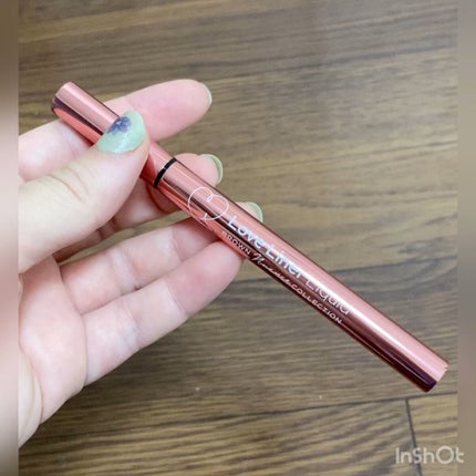 リキッドアイライナーR4/ラブ・ライナー/リキッドアイライナーの人気ショート動画