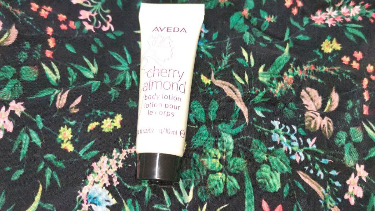 AVEDA ～チェリー アーモンド シリーズ～ CA ボディ ローションのクチコミ「AVEDA🌿
～チェリー アーモンド シリーズ～ CA ボディ ローション
お買い物した時に頂.....」（1枚目）